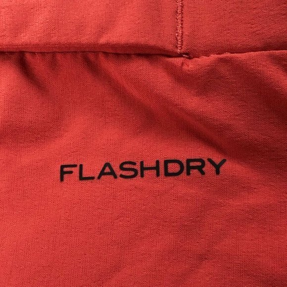 The North Face Flashdry size M  button down top - Picture 12 of 12